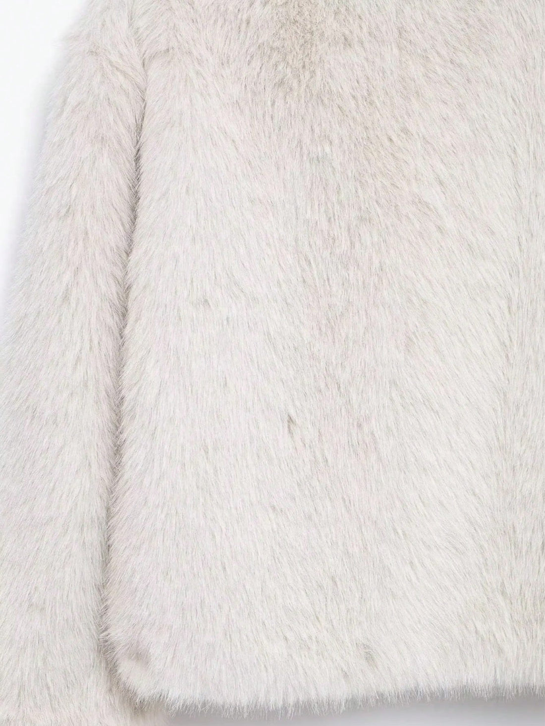 Chaqueta de pelo sintético en beis