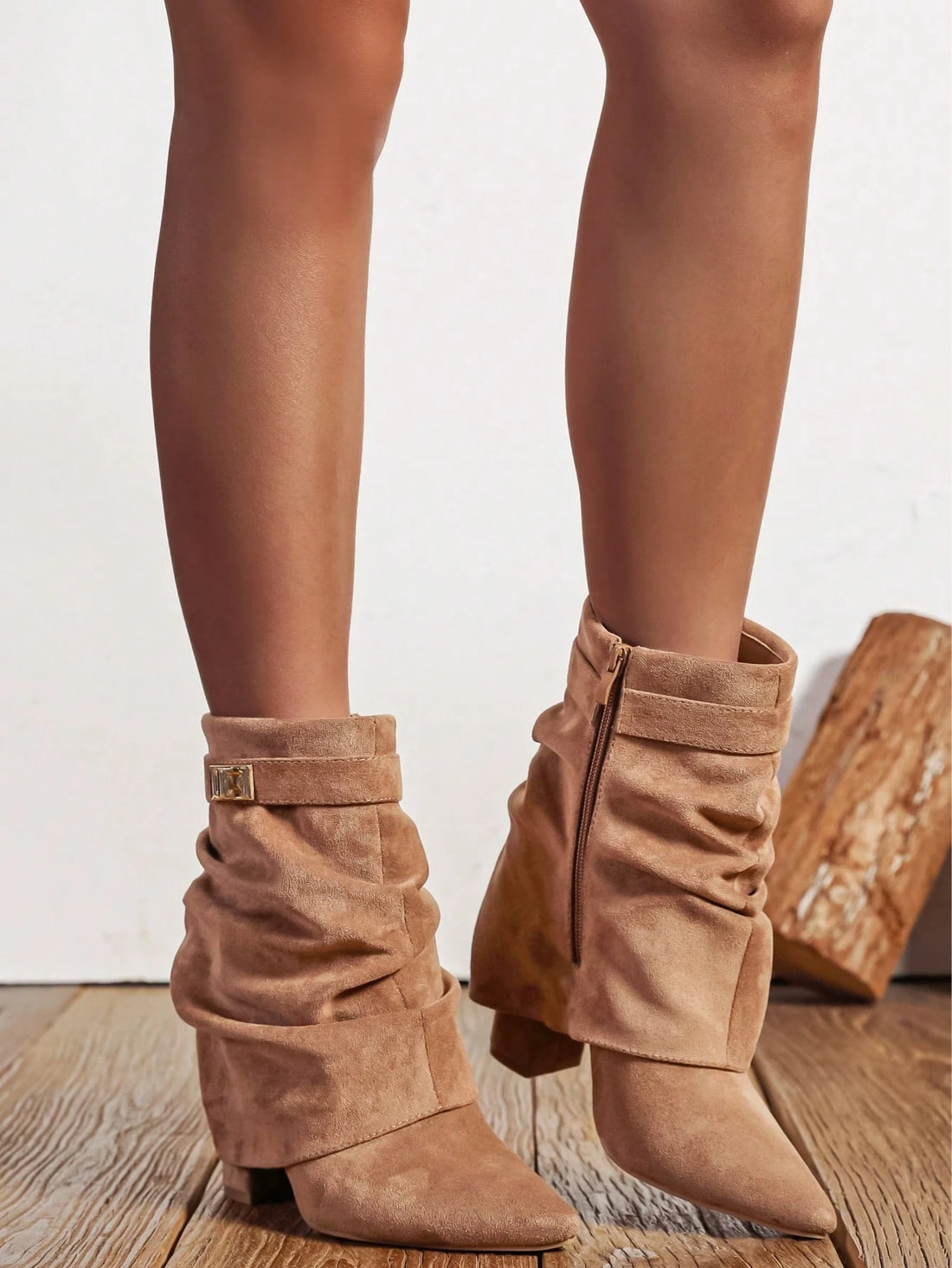 Botas altas de tacón ancho en camel
