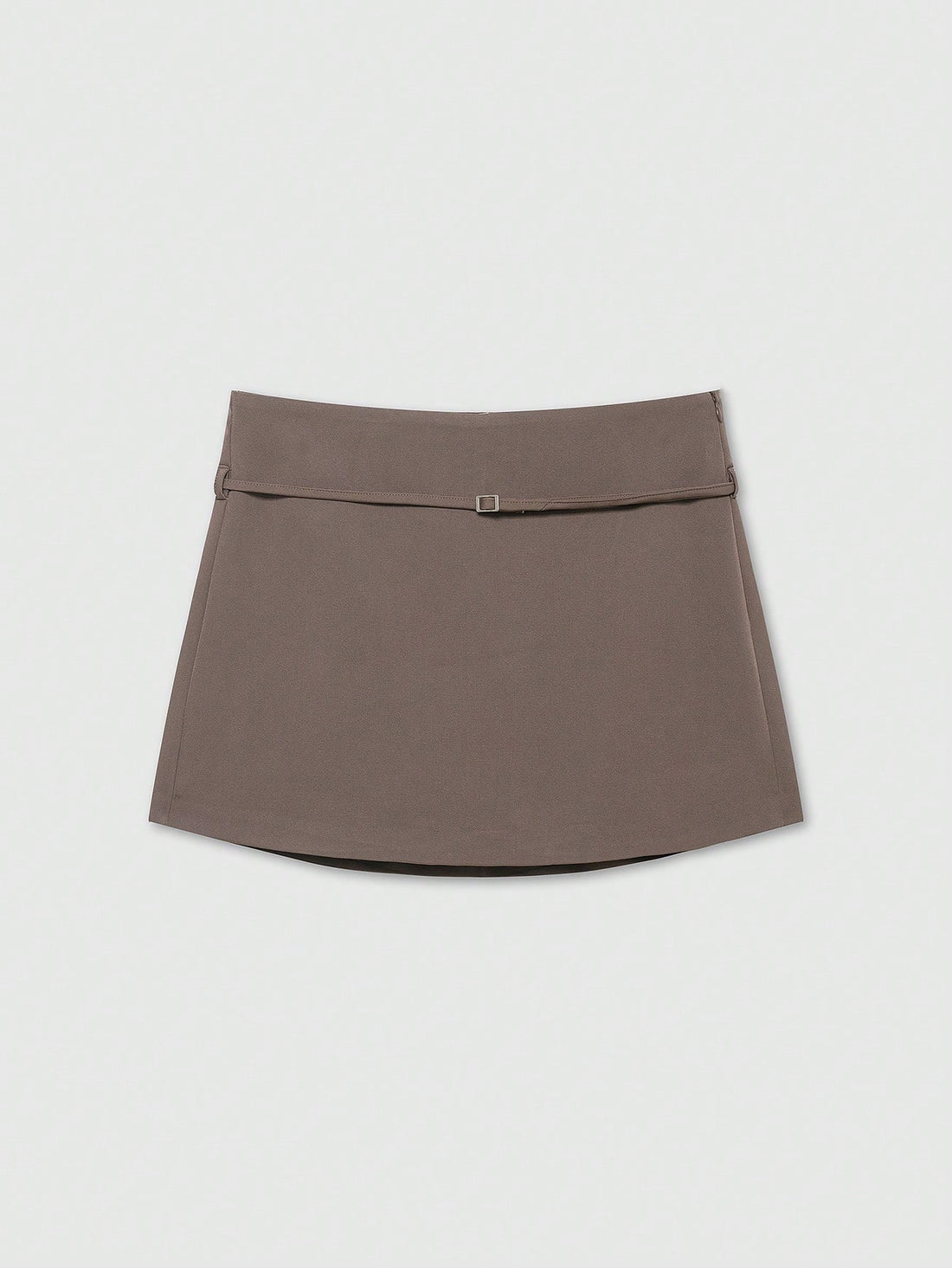 Falda pantalón con hebilla en café