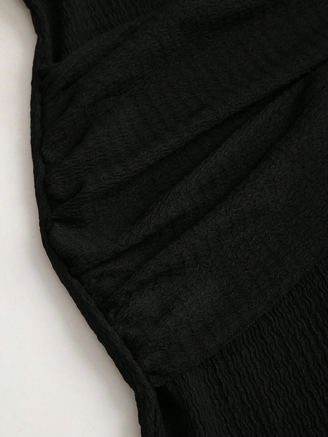 Vestido mini de punto en negro, vista 3