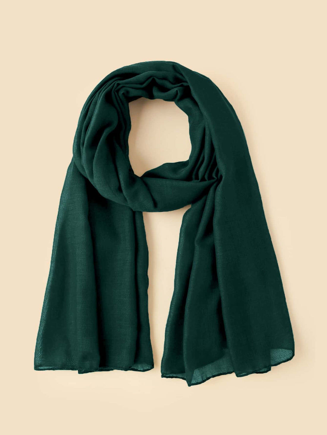 Pañuelo largo de gasa en verde oscuro