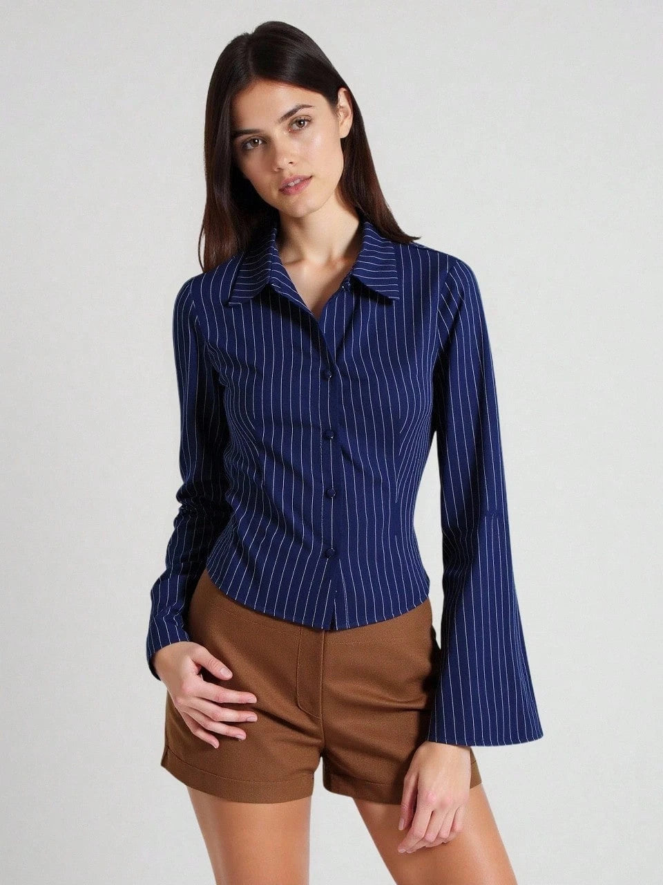 Camisa entallada de canalé en azul marino, vista 3