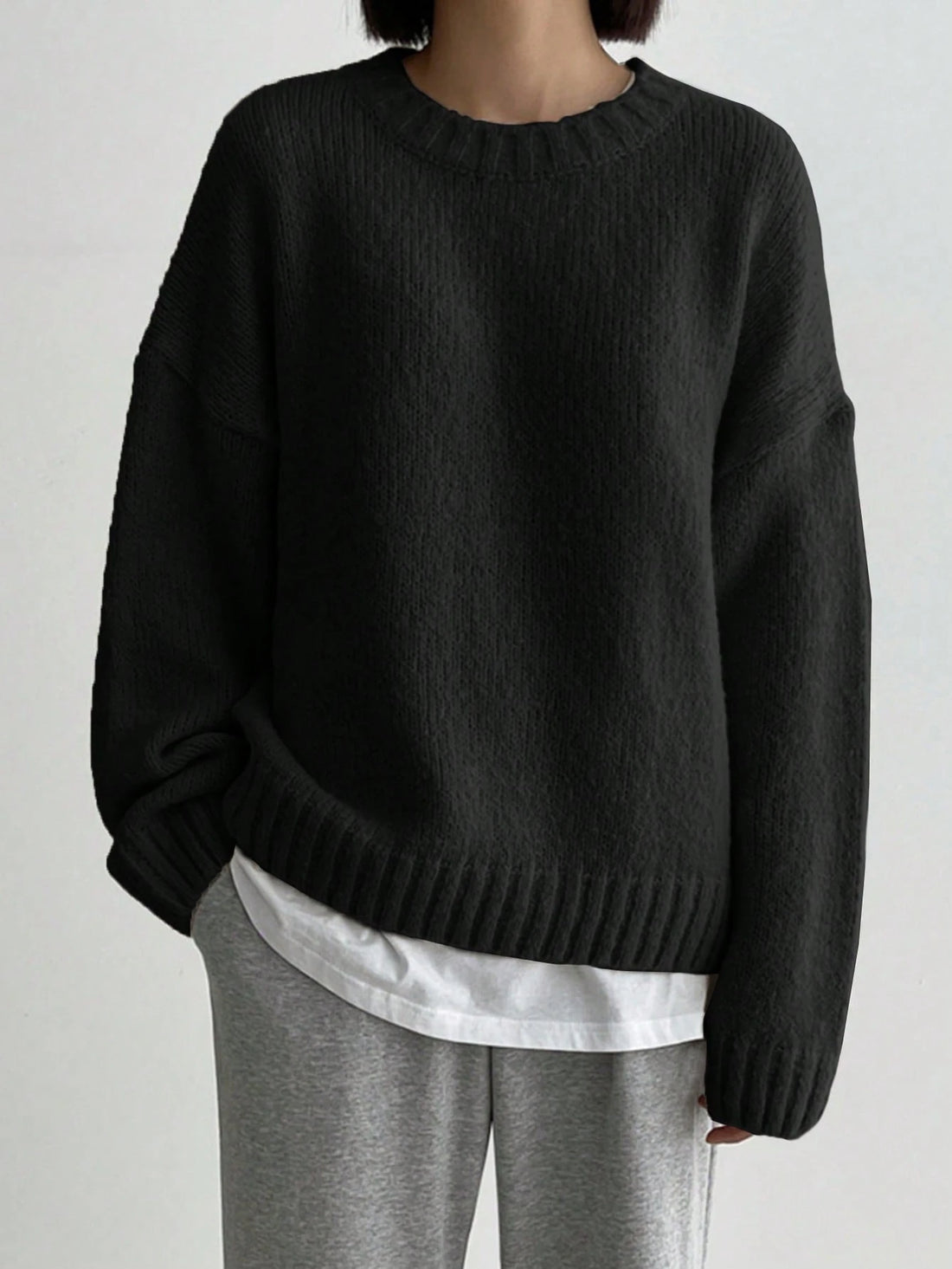Jersey oversize en negro, vista 2