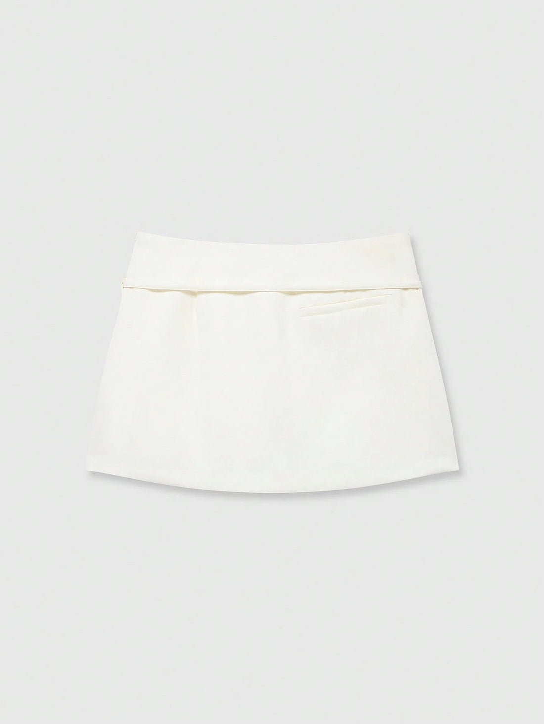 Falda pantalón con hebilla en beis, vista 2