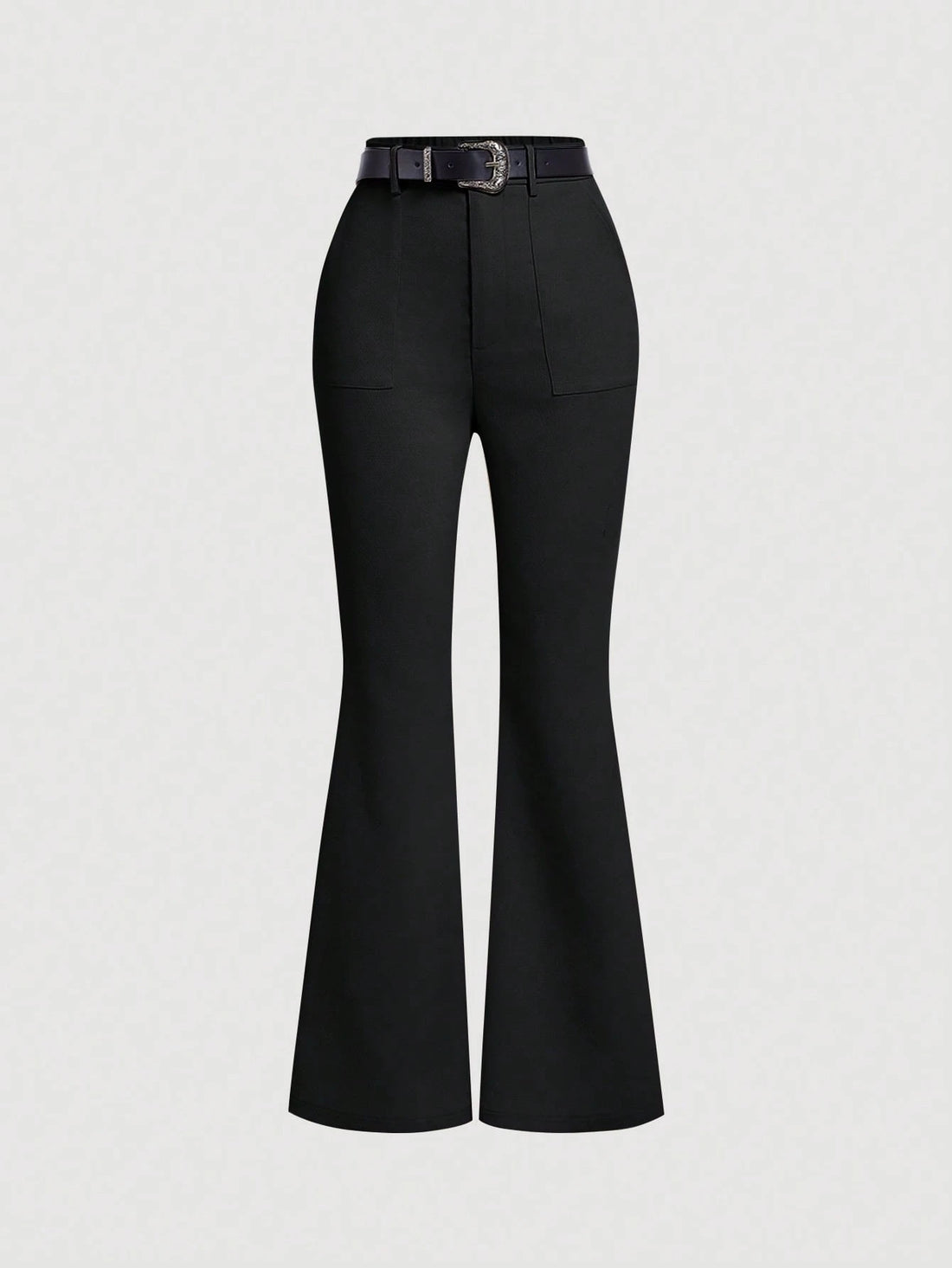 Pantalón acampanado en negro