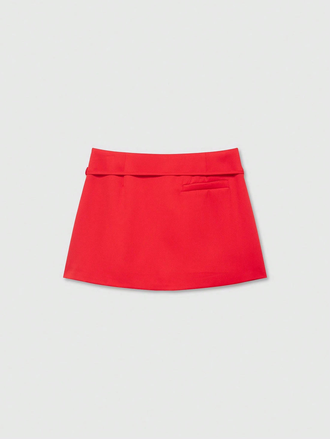 Falda pantalón con hebilla en rojo, vista 2