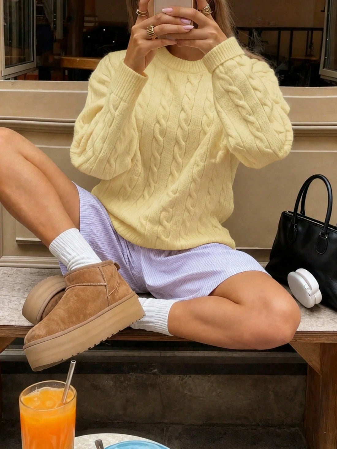 Jersey oversize de punto trenzado en amarillo claro