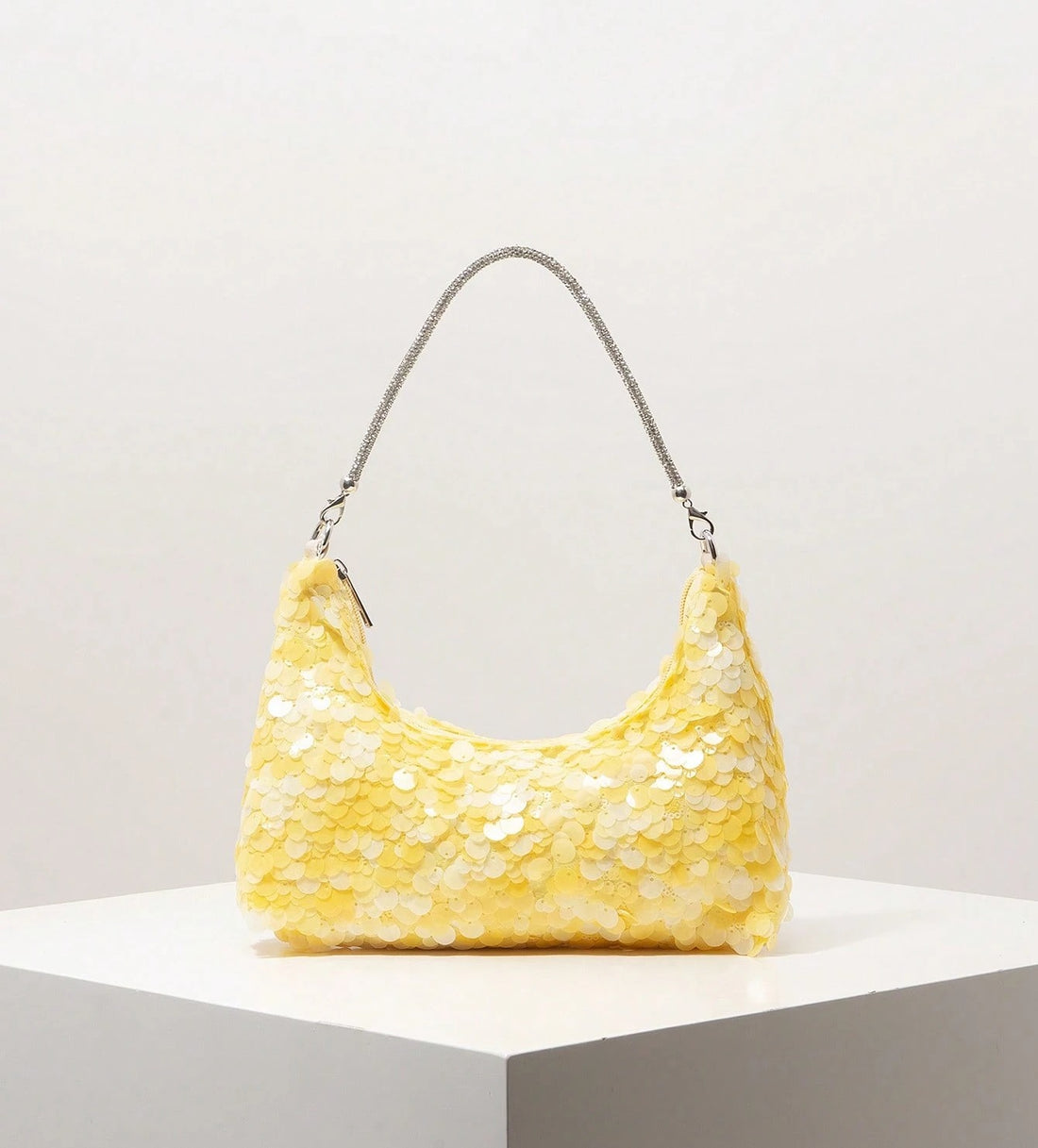 Bolso de lentejuelas en amarillo