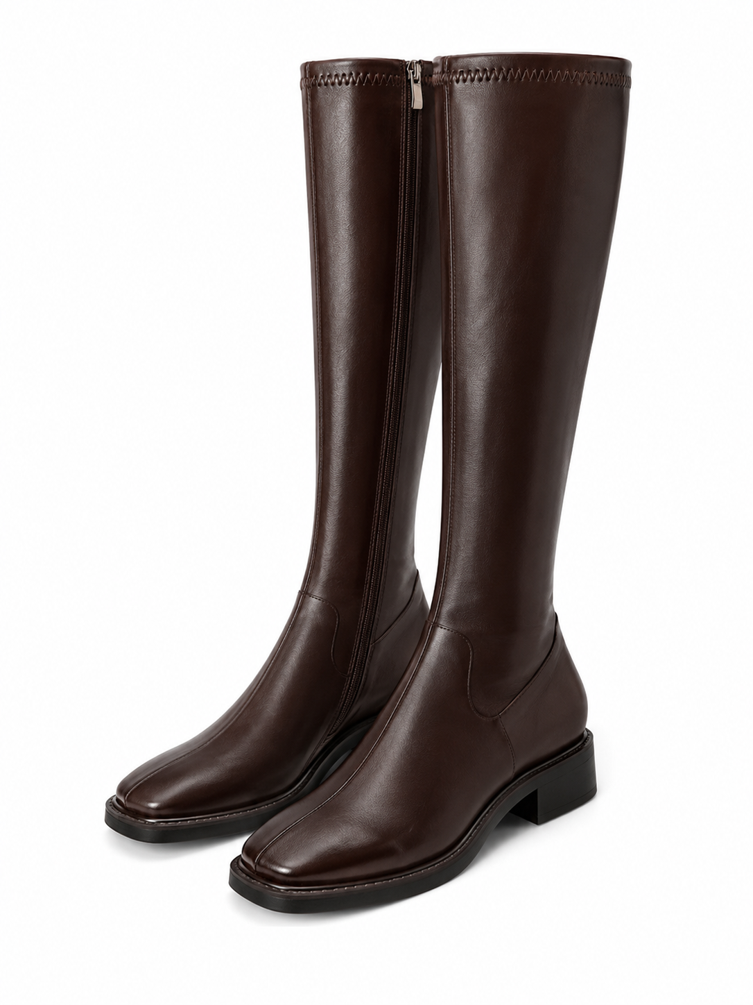 Botas altas marrones de tacón ancho y punta cuadrada